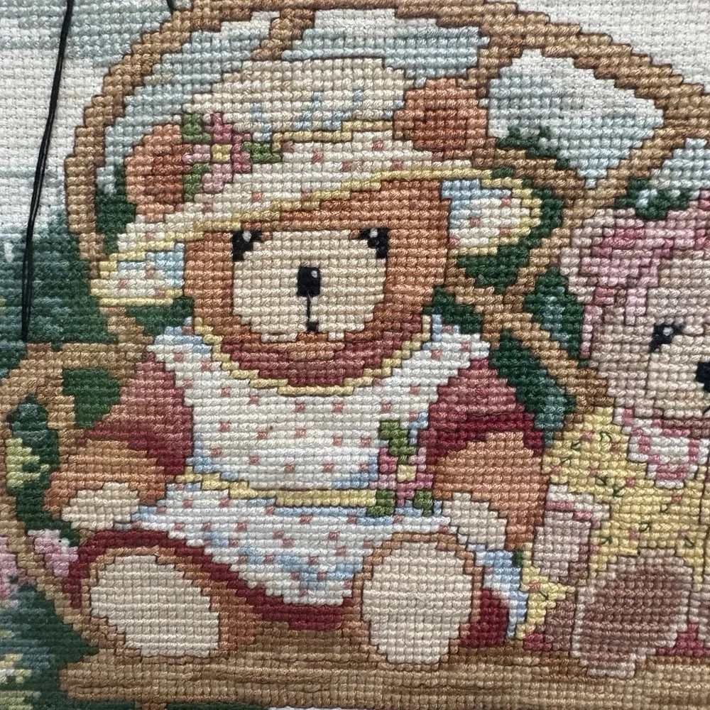 Cross Stitch Bears Nursery Family Love Sunbonnet Swing Country‎ Embroidery VTG
